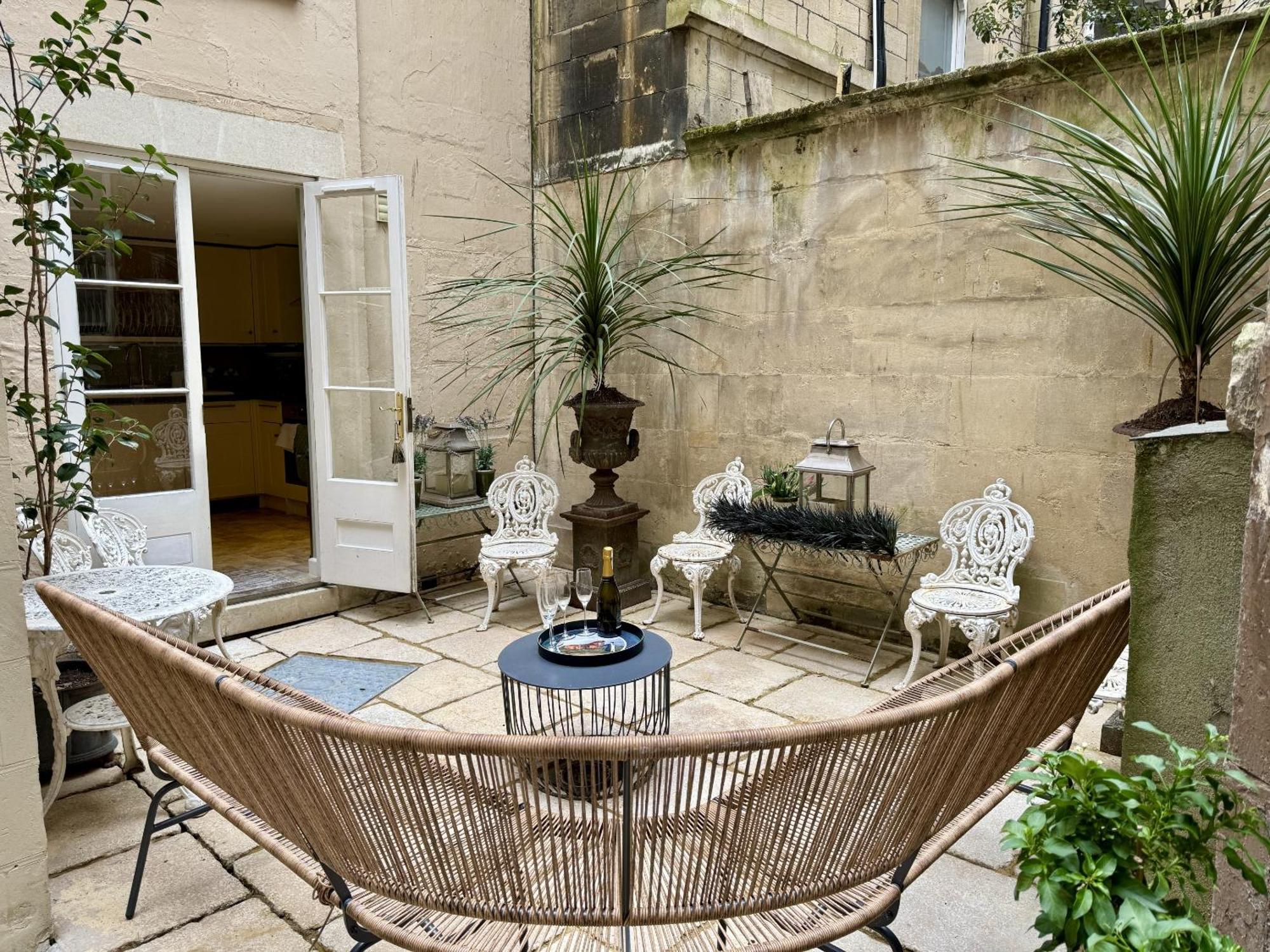 Abbey Mews In The Heart Of Bath, Bath Keys Apartment ภายนอก รูปภาพ